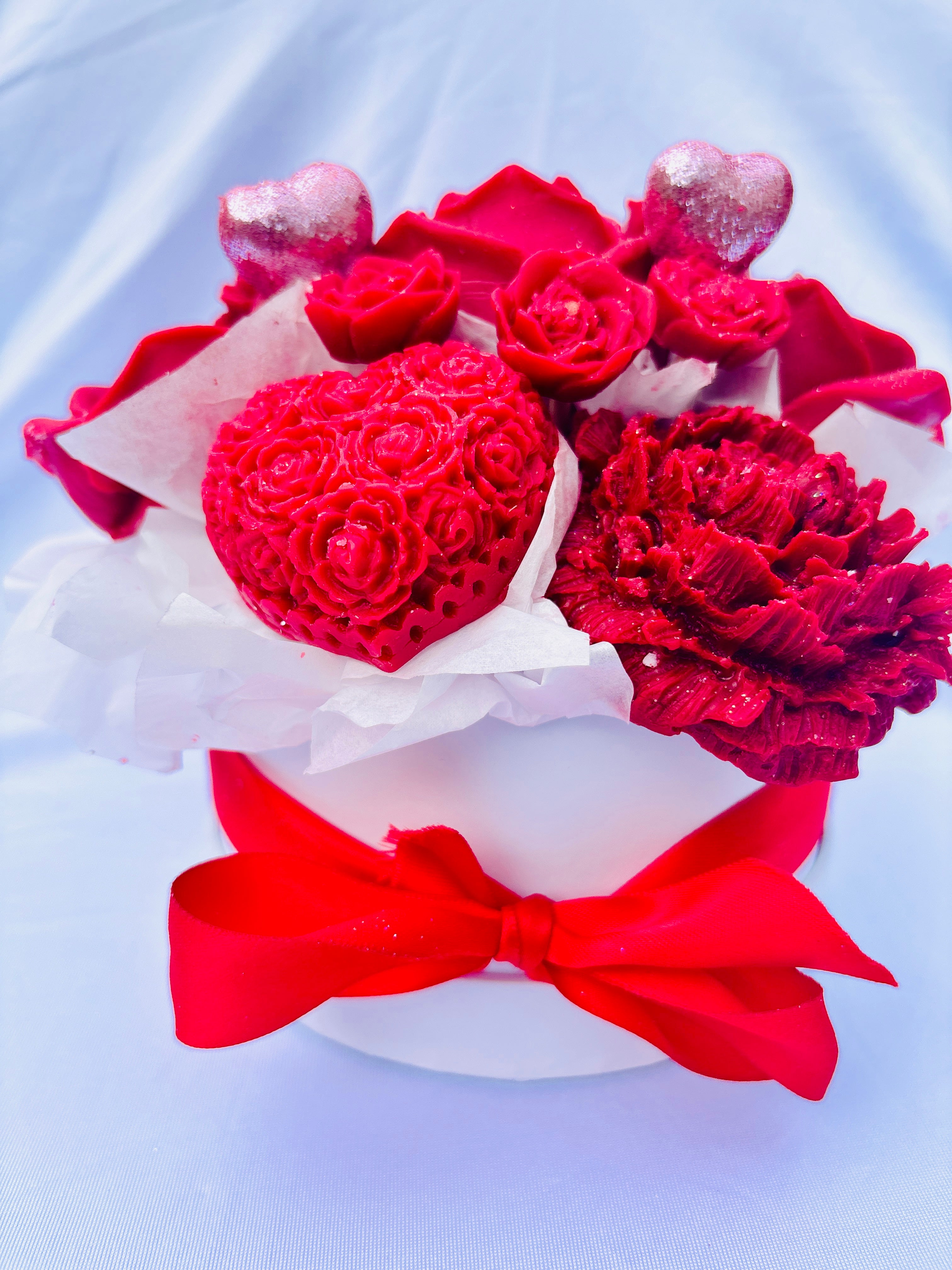 Floral Candle & Wax Melt Arrangement (Medium)