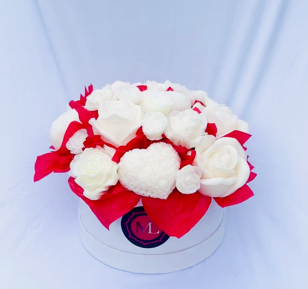 Floral Candle &amp; Wax Melt Arrangement (Medium)